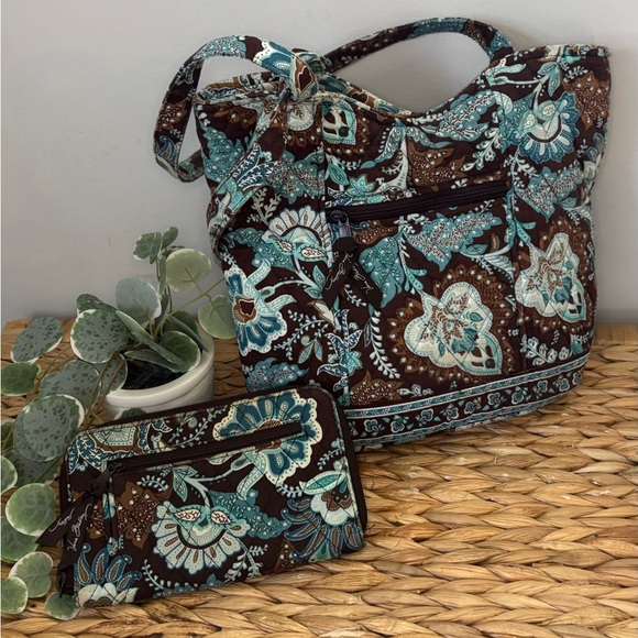 Vera Bradley Handbags - Vera Bradley Floral Patterned Tote and Wallet Set